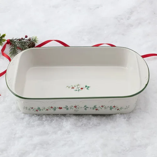Vista 5 de Pfaltzgraff Winterberry Molde Rectangular para Hornear, 13 Pulgadas