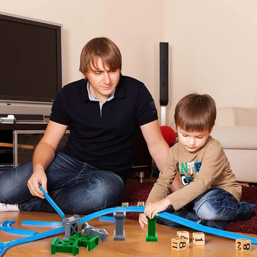 Vista 8 de Juego de 12 pistas de tren de madera, pistas de bache macho-macho, hembra-hembra, pista de muelle de puente (color aleatorio), pistas cruzadas