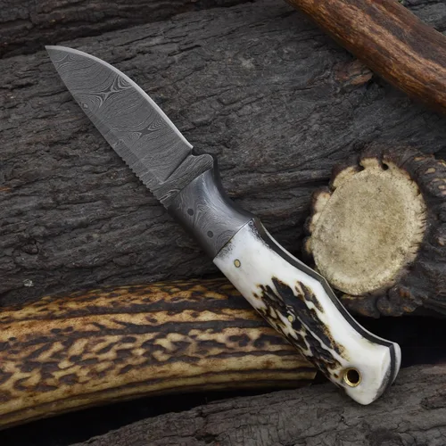 Vista 9 de Knives Ranch BIJOU - Cuchillo de caza EDC hecho a mano, acero de damasco, espiga completa, agarre de asta de ciervo, funda horizontal