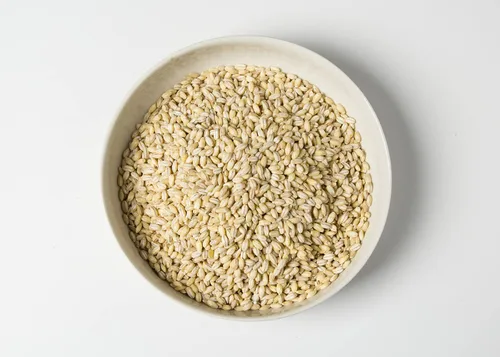Vista 2 de Orzo de cebada orgánica - Granja familiar Bio Alberti, Poggio Aquilone, Umbría - 14.1 oz