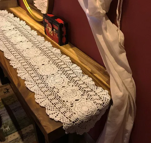 Vista 9 de Pasillos de mesa de algodón de ganchillo hechos a mano, color beige, bufandas ovaladas, 11.8 x 35 pulgadas.