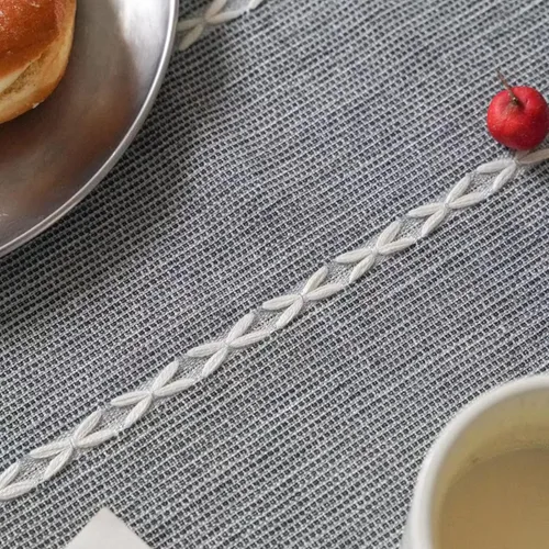 Vista 4 de Mantel rectangular de lino con borlas para mesa de café con bolsillos