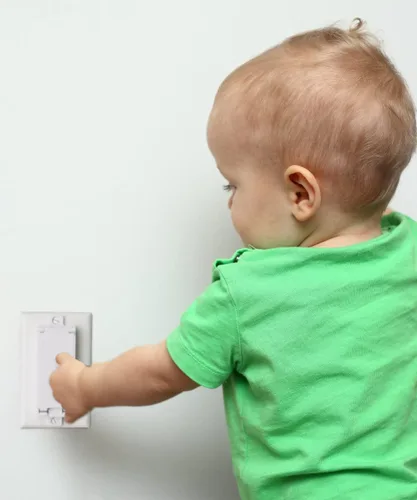 Vista 5 de ILIVABLE - Protector de interruptor de luz, cubierta para placa de interruptor a prueba de niños que evita que los niños o el interruptor