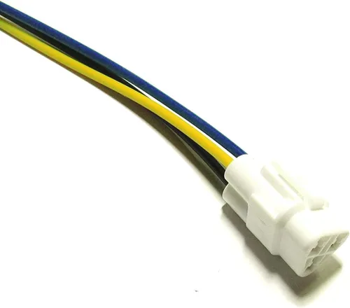 Vista 5 de iJDMTOY Adaptadores hembra de entrada de faro delantero con forma de triángulo de 3 pines con cable de 4 pulgadas compatible con Yamaha 2002-06