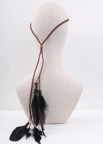 Vista 2 de Jumwrit Diadema de plumas bohemias, tocado gitano hippie con plumas negras, tocado de borla ajustable cuerda de cáñamo con cuentas, accesorios