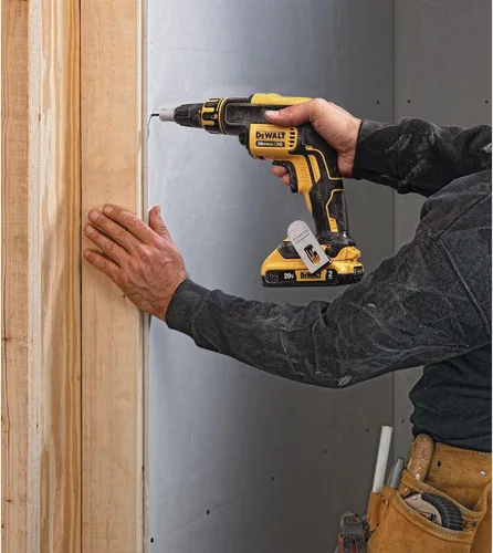 Vista 2 de DEWALT 20V MAX XR Destornillador para paneles de yeso, inalámbrico, 4,400 RPM, luz LED, solo herramienta (DCF620B)