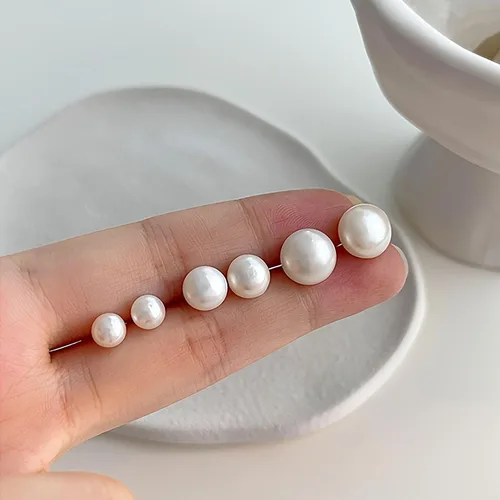 Vista 6 de Aretes de perlas de imitación blancas, delicados 12 pares de aretes de perlas para mujer, aretes clásicos y elegantes para mujer