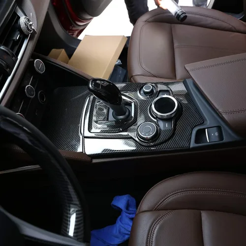 Vista 5 de Cubierta de panel de palanca de cambios para consola central de automóvil ABS de fibra de carbono cromada para Alfa Romeo Stelvio 2017 2018 2019