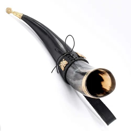 Vista 8 de Mythrojan Cuerno vikingo para beber 100% natural, auténtico, decoración de latón, cuerno nórdico con funda de cuero negro, bolsa de lona para vino