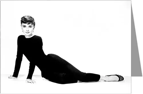 Vista 5 de 12-Audrey Hepburn fotos surtidas de sus películas, es decir, sabrina, desayuno en Tiffany's, vacaciones romanas, cara divertida, tarjetas de notas