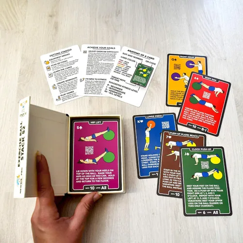 Vista 2 de Stack 52 - Tarjetas de ejercicio, diseño de bola Juego de cartas de entrenamiento con bola suiza. Instrucciones de vídeo incluidas. Programa