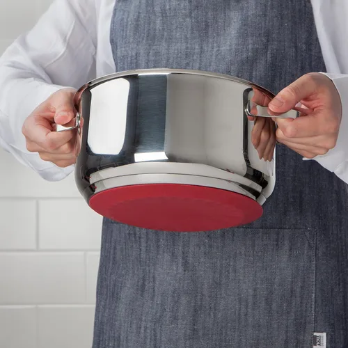Vista 2 de Now Designs Salvamanteles de silicona magnética, rojo carmín