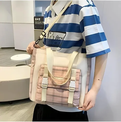 Vista 5 de Mochila Kawaii a cuadros para mujer, 5 unidades, con colgante de oso, bolsa de libros para el regreso a clases, bolsa de viaje casual, Rosado