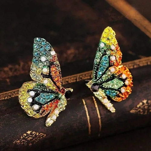 Vista 6 de ShiYsRL - Juego de pendientes de perlas de cristal para mujer, diseño de mariposas, multicolor