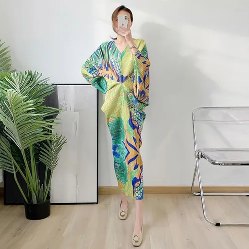 Vista 4 de ZYTECO Vestido plisado con estampado floral para mujer, cuello en V, manga corta, estilo dolman, casual, fluido, para invitadas de boda