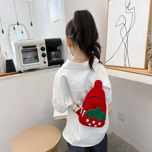 Vista 2 de Hiflyer Sling Bag Bolso de hombro Bolso de pecho, Mochila pequeña Bolsa de eslinga, Bolso Kawaii Mochila Kawaii Mochila Mochila Sling, Rojo Fresa