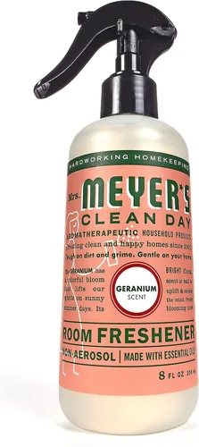 Vista 3 de Mrs. Meyer's Clean Day Ambientador en Spray para Habitaciones, Aroma de Geranio, 8 Fl oz (Paquete de 1)