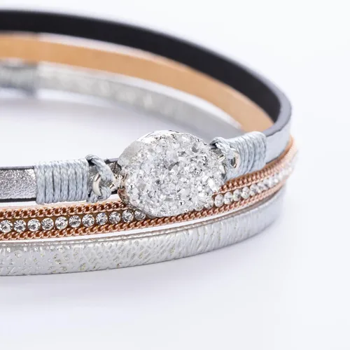 Vista 35 de FANCY SHINY - Pulsera de cuero estilo bohemio, pulsera de cuentas de cristal con cierre magnético, regalos de joyería para mujer