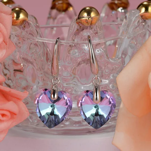 Vista 4 de Aretes de cristal austriaco, chapados en oro de 14 quilates, hipoalergénicos, para orejas sensibles