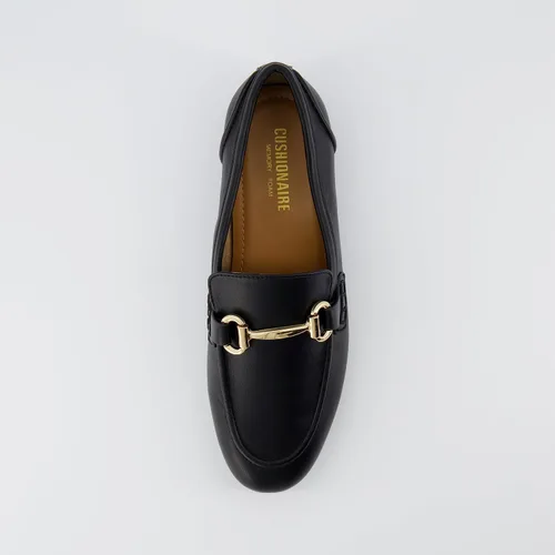 Vista 6 de CUSHIONAIRE Women's York Slip on Loafer +Memory Foam, Wide Widths Available