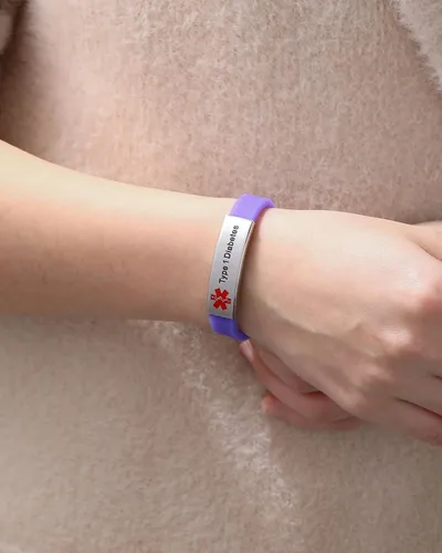 Vista 2 de JF.JEWELRY Pulseras de alerta médica personalizadas, pulsera de silicona para identificación médica para niños y niñas, pulseras médicas grabadas