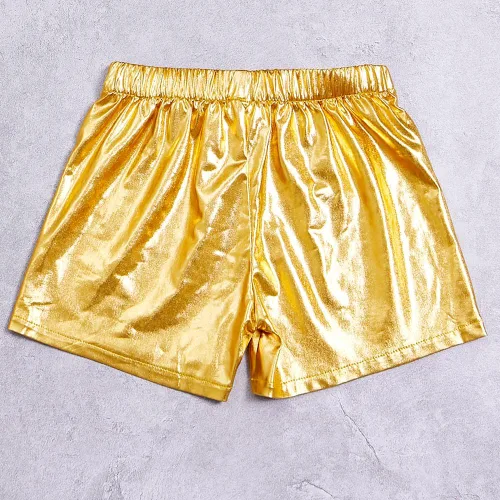 Vista 6 de CHENBAO Pantalones cortos metálicos de piel sintética para niñas pequeñas, pantalones cortos de Halloween con lazos para el pelo de murciélago