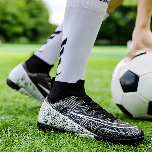 Vista 2 de Zapatos de fútbol para hombre, con cordones, antideslizantes, para interiores, fútbol sala, TF, tacos de césped