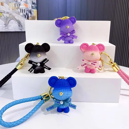 Vista 6 de BEXOA Lindo llavero Kawaii Anime Llaveros Accesorios, Kawaii Little Bear Bolso Charm Car Cartoon Llavero para niñas y mujeres