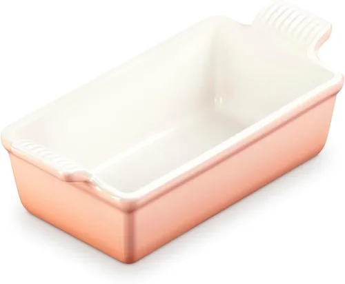 Vista 9 de Le Creuset Stoneware Heritage - Molde para pan, 9 x 5 x 3 pulgadas (1.5 cuartos de galón), Cerise