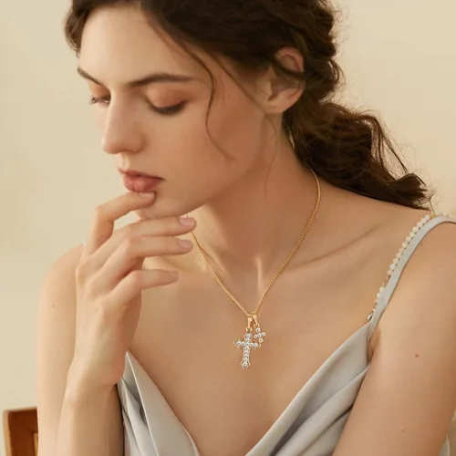 Vista 4 de Cross Necklace for Women,18K Gold Plated CZ Cross Pendant Necklace,Double Cross Necklace with Gold Chain Cross Necklace Trendy Jewelry Gifts for
