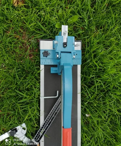 Vista 2 de Cortabaldosa 100cm workmax con guía láser