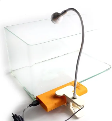 Vista 6 de Luz blanca Acuario LED Spotlight Metal Serpentine Tube Ángulo Ajustable USB Clip Lámpara DC 5 Voltios 3 W (NEGRO)
