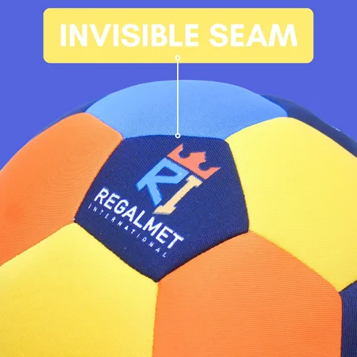 Vista 6 de Regalmet - Balón de fútbol de interior para niños de 4 a 12 años, tamaño 4 Espuma suave segura para la pared, silenciosa, entrenamiento y juego