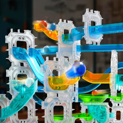 Vista 3 de Discovery Marble Run Race Track - Juego de construcción de laberinto de mármol de 58 piezas, 6 canicas, actividad de aprendizaje STEM, kit