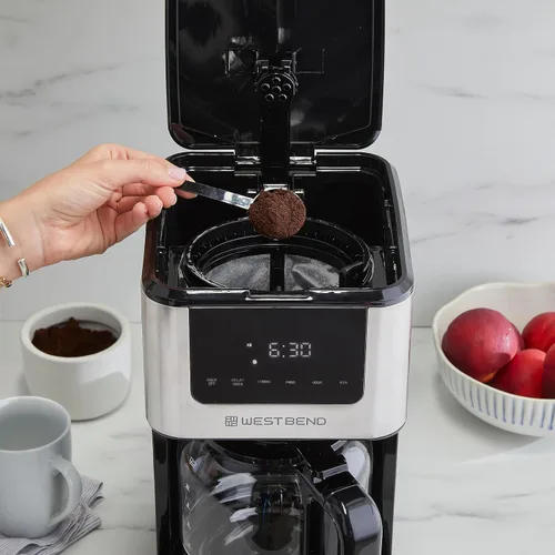 Vista 10 de West Bend Cafetera de goteo que prepara caliente o helado, programable con selector de fuerza de preparación, apagado automático y 6 funciones