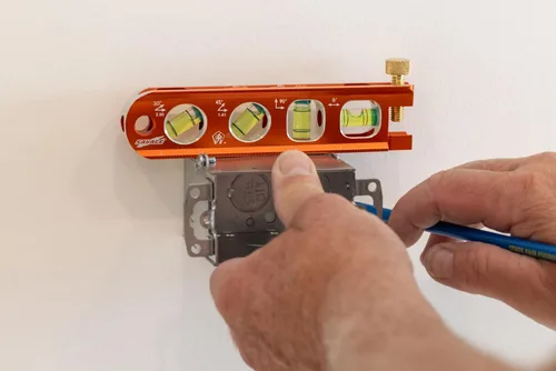 Vista 9 de Nivel magnético de la marca Swanson Tool de 6 pulgadas, muy resistente