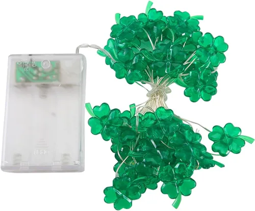 Vista 2 de Tira de luces verdes de 13 pies con 40 LED de trébol de cuatro hojas con control remoto, utilizada para decorar dormitorios, hogares, jardines
