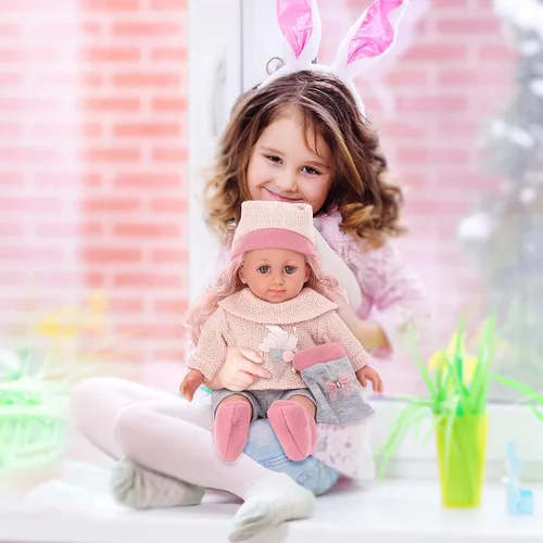 Vista 2 de deAO Set de Juego de Muñeca Bebé Muñeca Bebé de 14 Pulgadas con 3 Prendas de Ropa y Accesorios Conjuntos de Vestir para Muñeca de Niña, Regalo