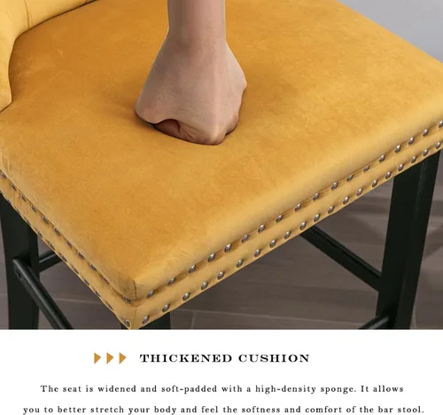 Vista 177 de SoarFlash Juego de 2 taburetes de bar tapizados de terciopelo moderno con patas de madera, botones acolchados, cabeza de clavo cromada, asiento