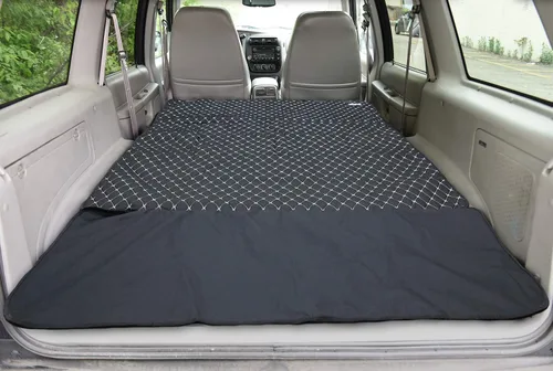 Vista 4 de Cubierta de forro de carga para SUV y coches, material impermeable, respaldo antideslizante, protector de solapa extra parachoques, tamaño grande