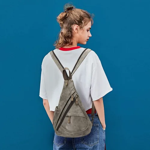 Vista 6 de KL928 Bolso bandolera de piel sintética Mochila pequeña cruzada de hombro, mochila casual para hombres y mujeres