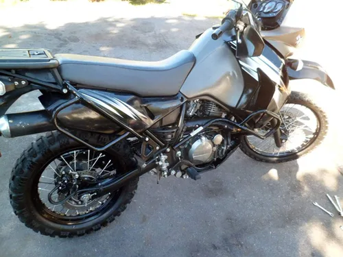 Vista 7 de Protecciónes de barras laterales de choque de autopista COPART para Kawasaki Klr650 1987-2018 (trasera)