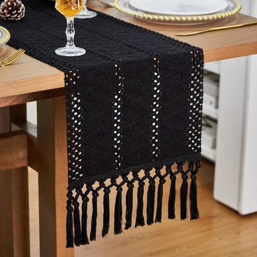 Vista 4 de FEXIA Camino de Mesa Negro con Borlas de 72 Pulgadas Macramé Boho Estilo Granja Camino de Mesa para Decoración de Dormitorio y Comedor