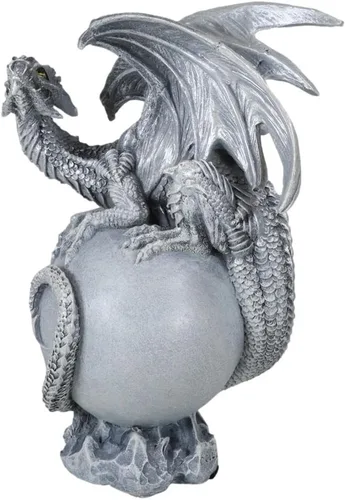Vista 3 de Ebros Gift Dream Weaver Fantasía Wyrmling Sombra Blanca Fantasma Dragón Dormir En Luna Gris Figura 6" Alto Celestial Drake Dungeons and Dragons