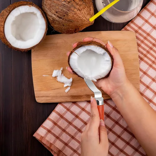 Vista 7 de DOITOOL Herramienta de eliminación de carne de coco cuchillo raspador de coco fresco de acero inoxidable con mango ergonómico de madera