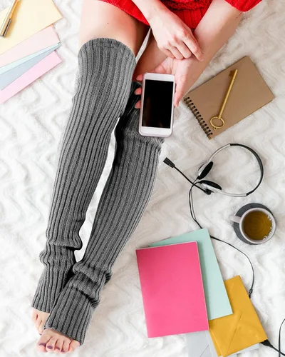 Vista 7 de 3 pares de calcetines de invierno para mujer sin pies de rodilla de punto grueso calentadores de piernas calientes en los muslos altos calcetines