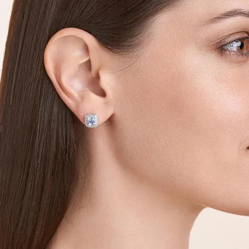 Vista 8 de Amazon Essentials Aretes de plata de ley con piedra natal de corte cojín y zafiro blanco creado (anteriormente colección Amazon)
