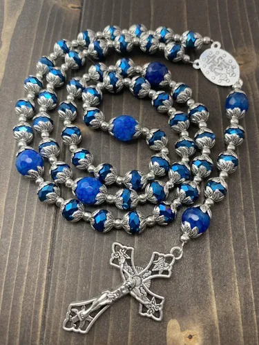 Vista 3 de Nazareth Store Collar de cuentas de cristal azul profundo rosario ágata azul gloria collar con cuentas de piedra milagrosa y cruz crucifijo