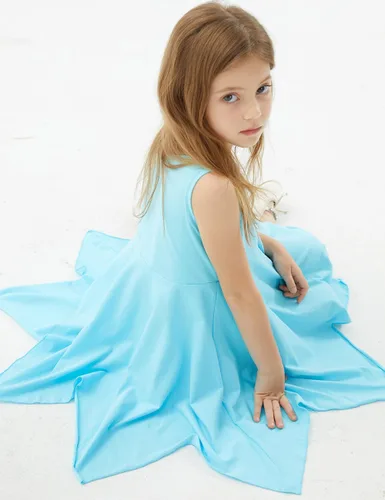 Vista 2 de Noomelfish Vestido de verano de algodón sin mangas con dobladillo de pañuelo para niñas (3-12 años)
