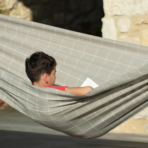 Vista 2 de LA SIESTA Brisa - Hamaca clásica colgante, hecha a mano, resistente a la intemperie, resistente a roturas para relajación en interiores y Almendra